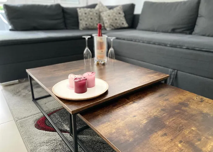 Apartament Sonnige Im Zentrum Mit Terrasse U Tiefgarage - Netflix & Prime