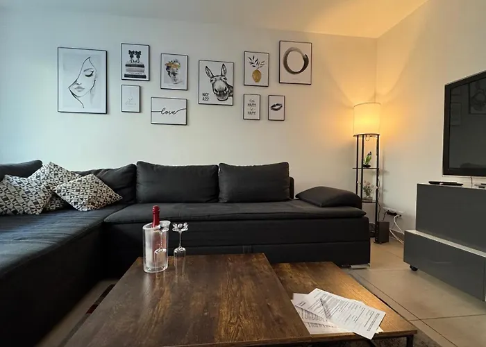 Appartamento Sonnige Im Zentrum Mit Terrasse U Tiefgarage - Netflix & Prime